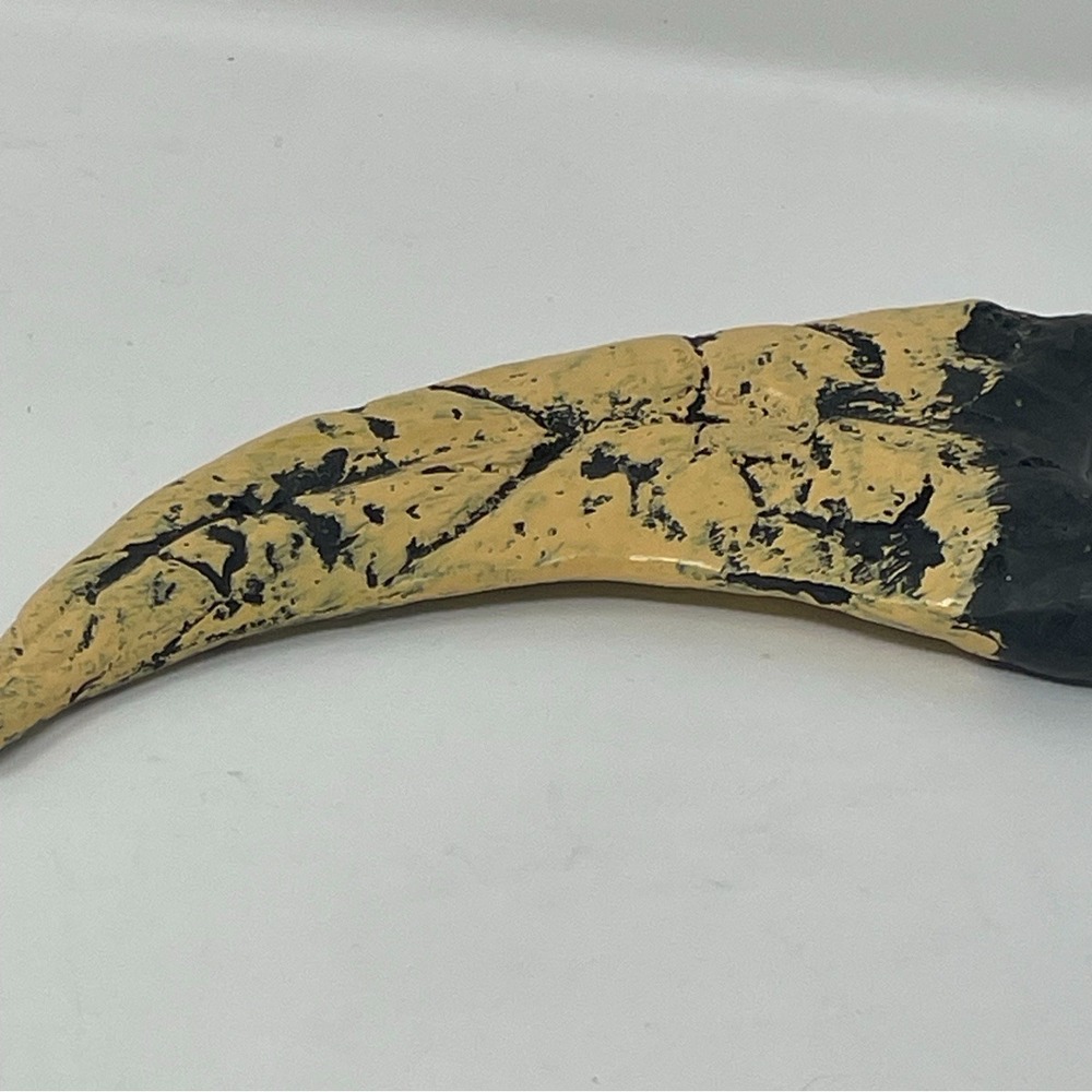 Jurassic Park Velociraptor Claw Prop Replica - Solid Resin - Heavy 3.4oz - 5" - Picture 10 of 12